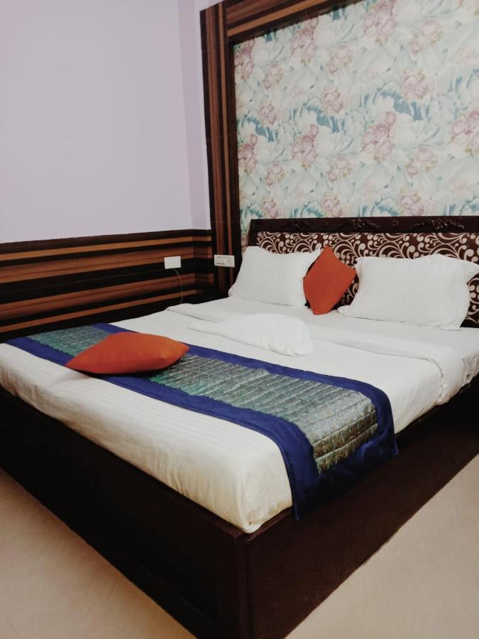 Perfect Palace Hotel Ню Делхи Екстериор снимка